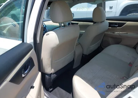 2016 Nissan Altima 2.5 S z USA, uszkodzony, nr VIN 1N4AL3AP6GC292535